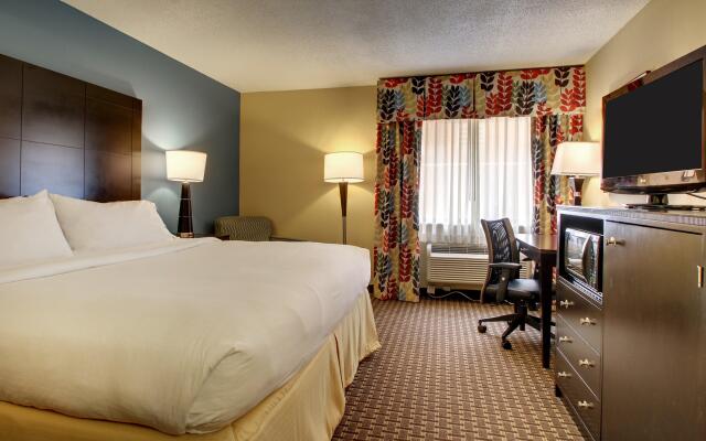 Holiday Inn Express Fort Campbell-Oak Grove, an IHG Hotel