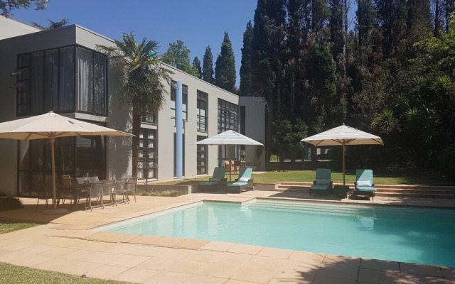BluSwan Guesthouse