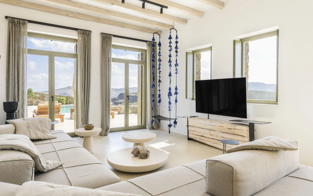 Nasta Intentional Living Mykonos