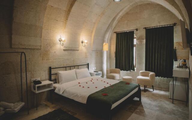 Daphne Cave Hotel