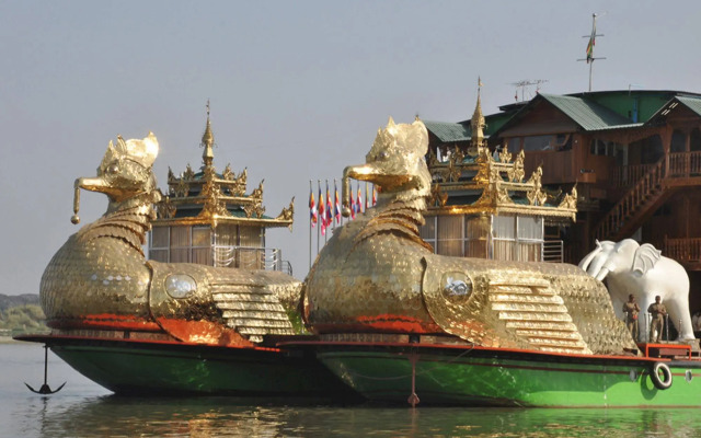 Mandalay Karaweik Mobile Hotel