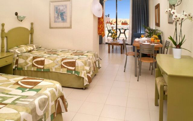 Paradise Court