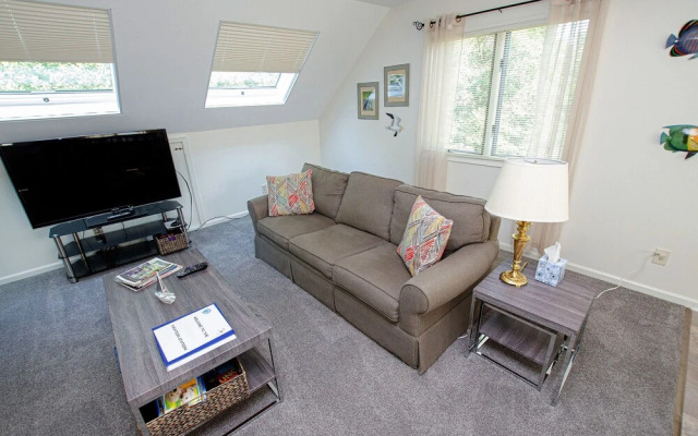 Urbanna Vacation Station - A Waterfront Oasis