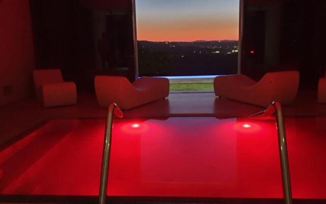 Sunset Suite SPA (Adults Only)