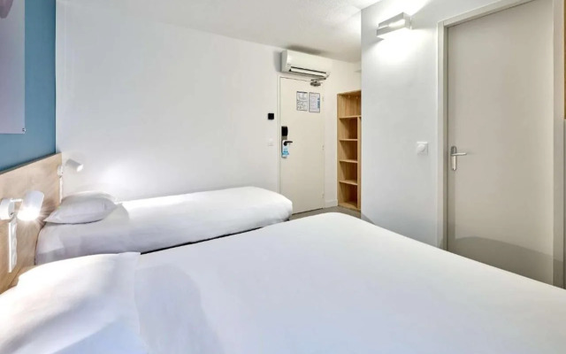 Hotel Kyriad Direct Moulins Sud