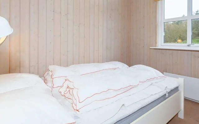 6 Person Holiday Home in Oster Assels-by Traum