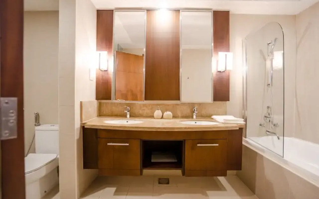 Nasma Luxury Stays - Standpoint Tower A