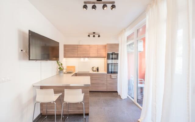 Oasis Apartments - Westend I