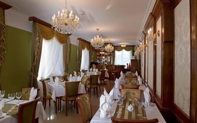 Hotel Korona