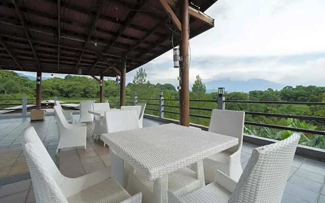 Hotel O Bogor Puncak Near Padang Golf Bukit Pelangi Formerly Gunung Geulis Village