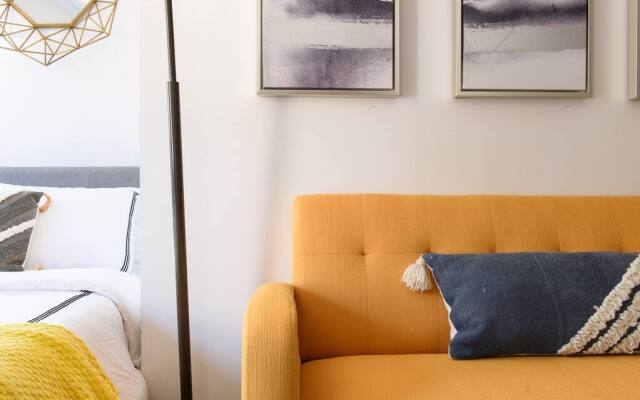 24-16 Studio Gramercy W D Gramercy