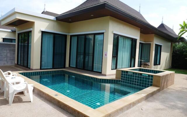 The sea aonang pool villa