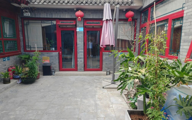 Beijing Hejiali Siheyuan Near Tiananm