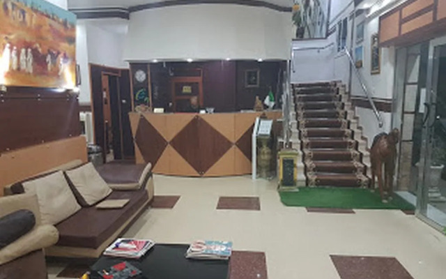 Oasis Hotel