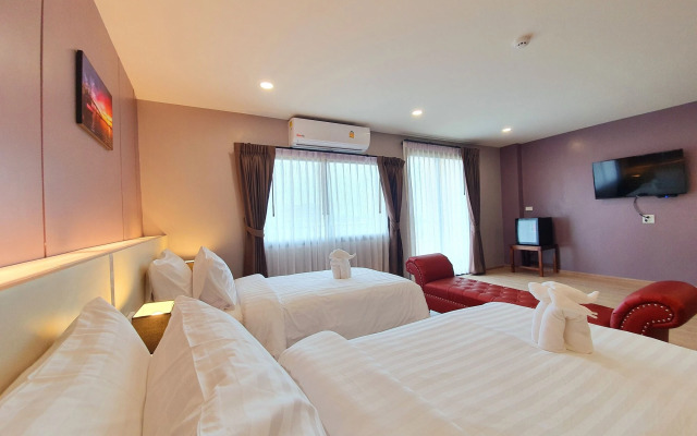 USABAI Riverside Boutique Hotel