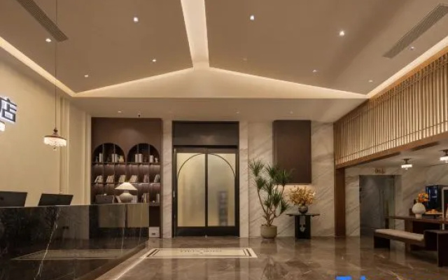 YIPIN Hotel （Chengdu Kuanzhai Alley Station）