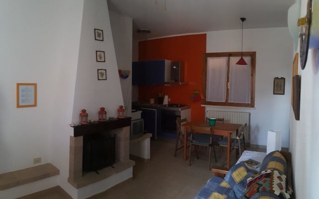 House With 2 Bedrooms in Carovigno, With Furnished Garden - 5 km From