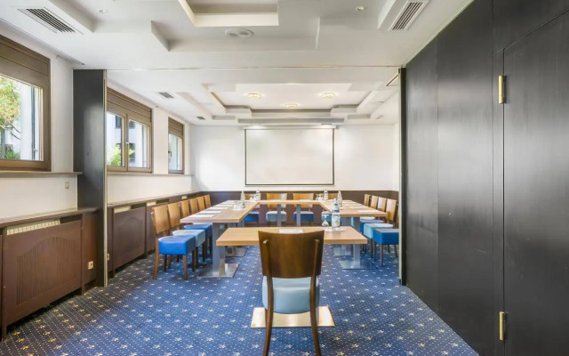 Hotel Rega