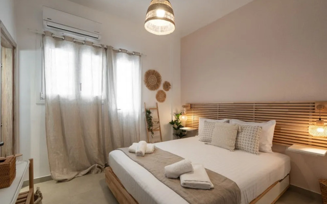 LIV - Seaside Getaway in Glyfada