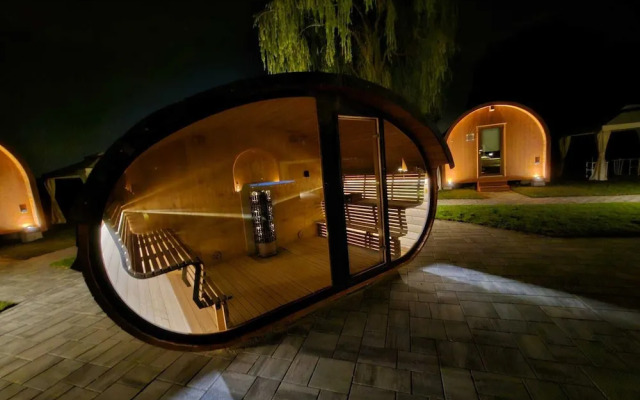 VICOLUNGO Glamor Lodge & Spa Ondaland waterpark