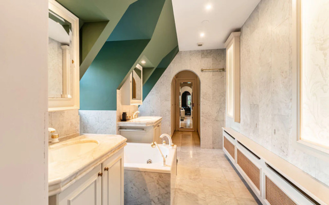 Beautiful Villa in Drunen With Private Heated Pool
