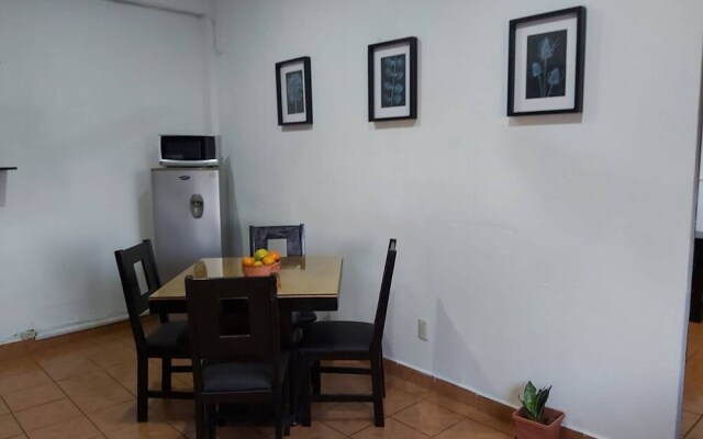 Marcelos Place B11 Cozy Dowtown Apartmen