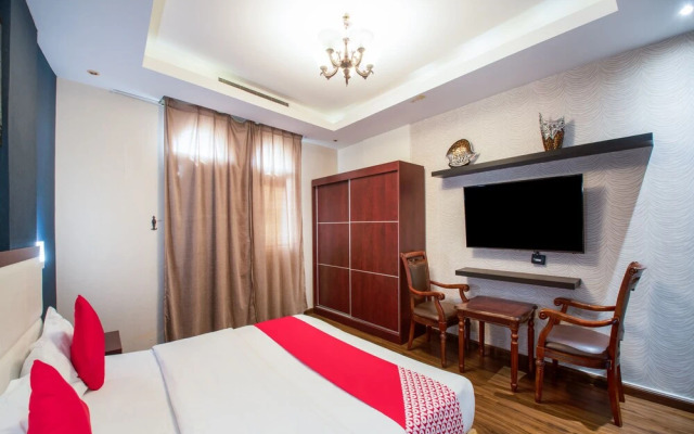 OYO 192 Romooz Inn