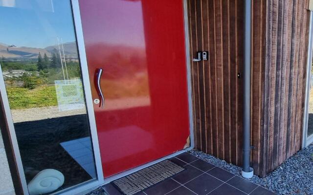 90 Conical Hill Road