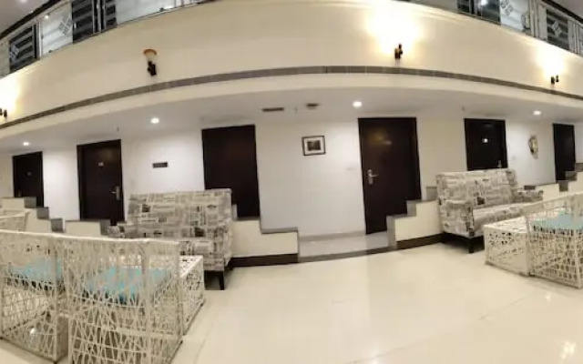 Hotel Saptagiri