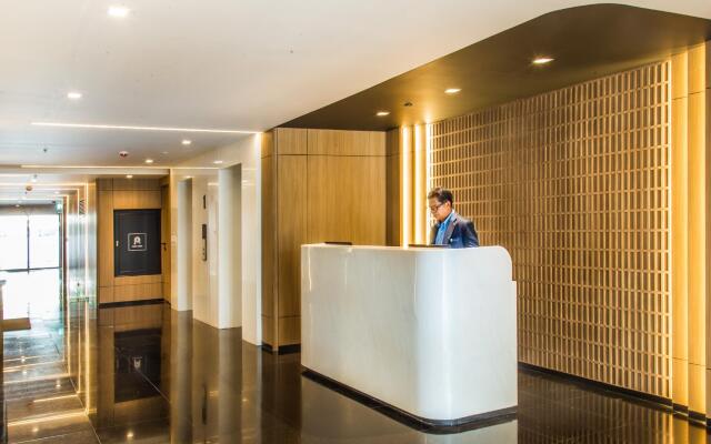 Oakwood Residence Sukhumvit Thonglor Bangkok