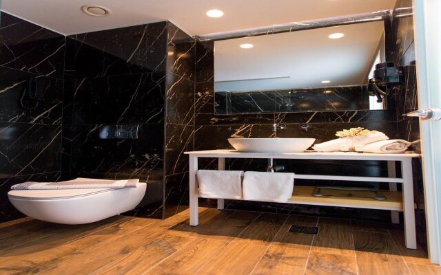 White Dreams Resort