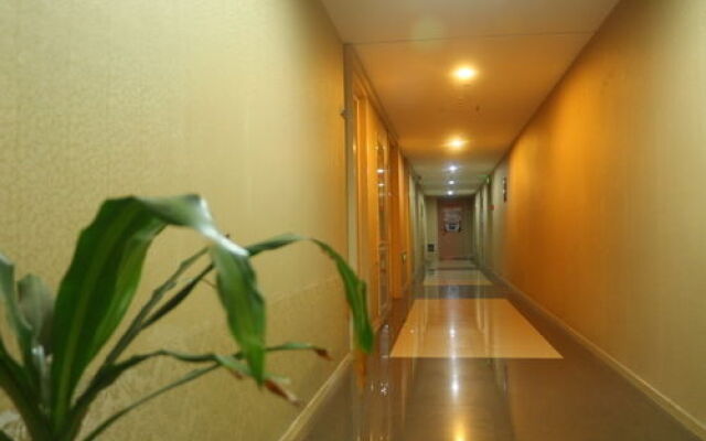 Qingdao Noah Tourist Apartment (CBD Wanda Plaza)