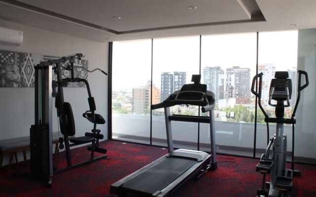 Hotel Love It CAS Consulate