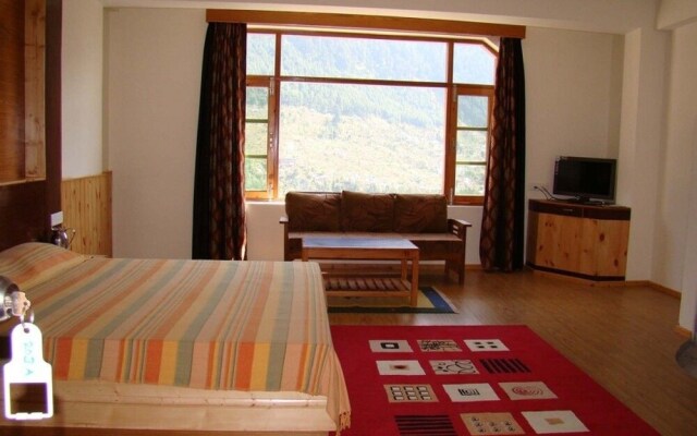 Hotel Mountain Trail Manali By OpenSky