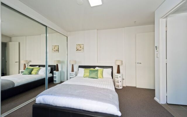 Astra Apartments Miller Street