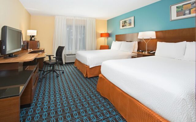 Fairfield Inn & Suites Boston Milford