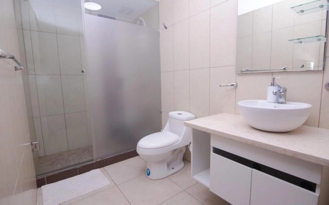 Suite Bellini IV 1, Puerto Santa Ana, Guayaquil