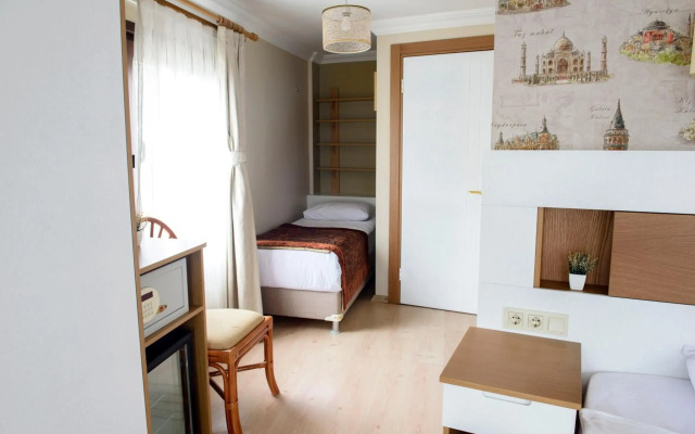 Taya Hatun Hotel