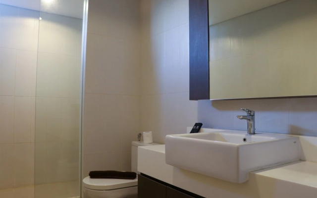 Elegant And Spacious 2Br At Apartment Simprug Park Residences