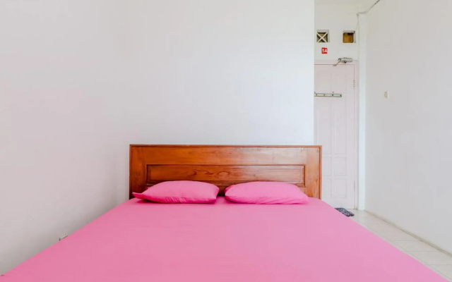 Adinda Beach Hotel and Villa by ZUZU – Guest Rooms – Parangtritis