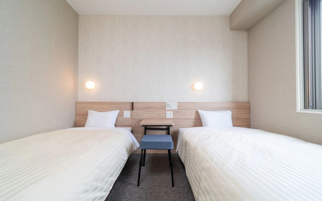 Super Hotel Iyosaijo