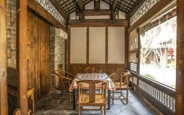 Xianlai Homestay (Jiezi Shop)