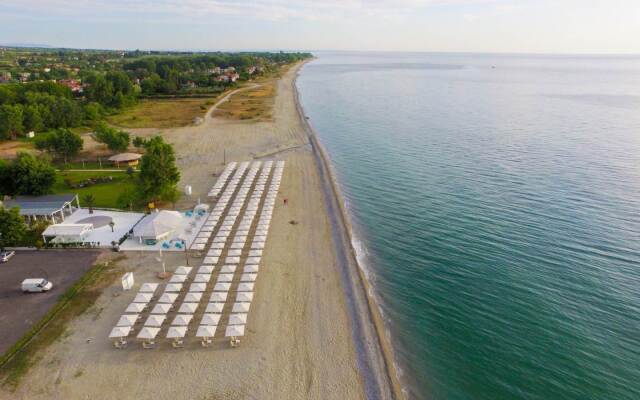 Olympian Bay Grand Resort