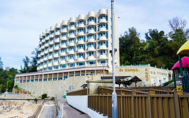 Warwick Hotel
