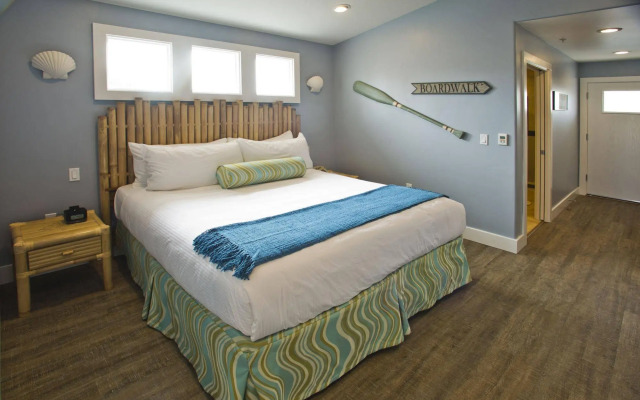 Beach Street Inn and Suites