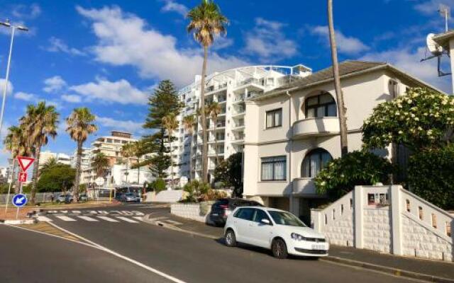 Prince Edward Mansions suite 3