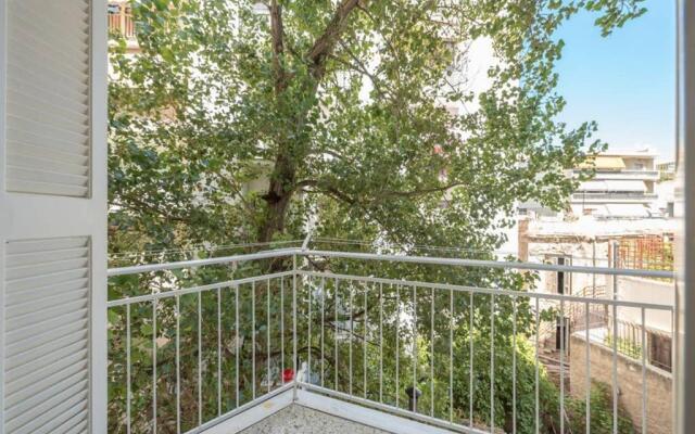 NEW! Bright & Remodeled 1Bed apt 2min Walk to Acropolis