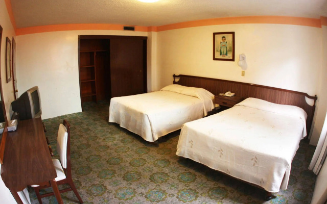 Hotel Uxmal
