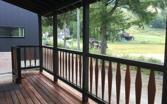 Ski-in, Ski-out House in Hakuba