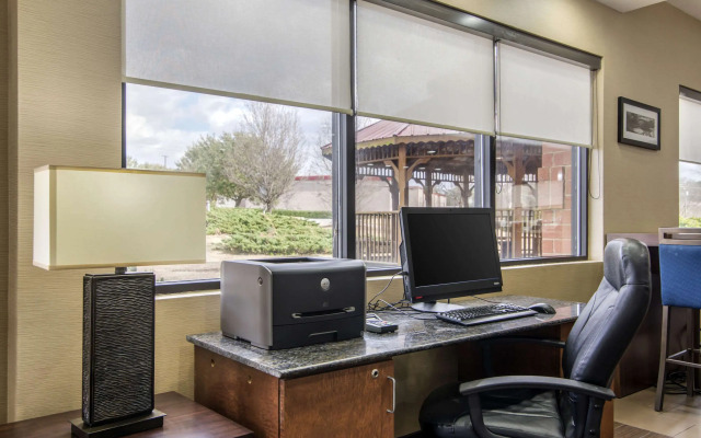 Comfort Suites Macon